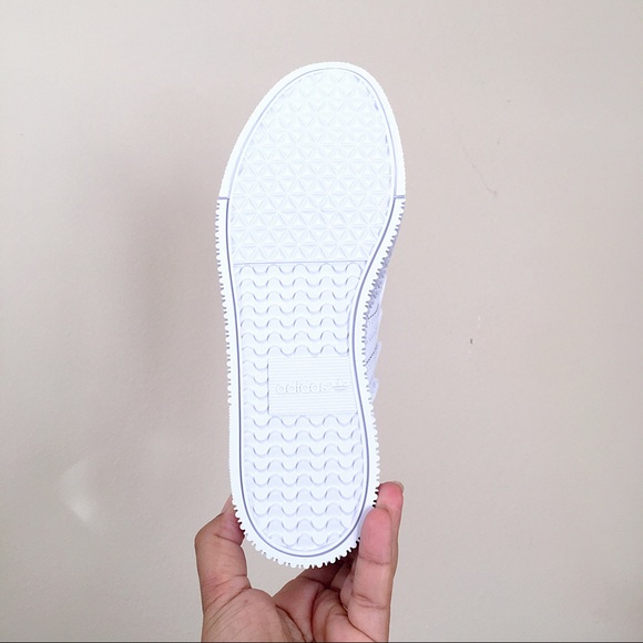 Adidas Sambarose White Ruffle - Picture 7 of 8